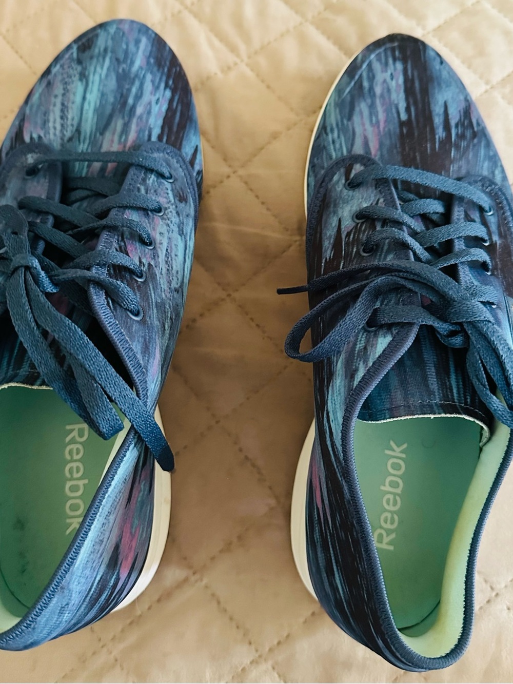 Reebok Women's Blue Multi Athletic Shoes